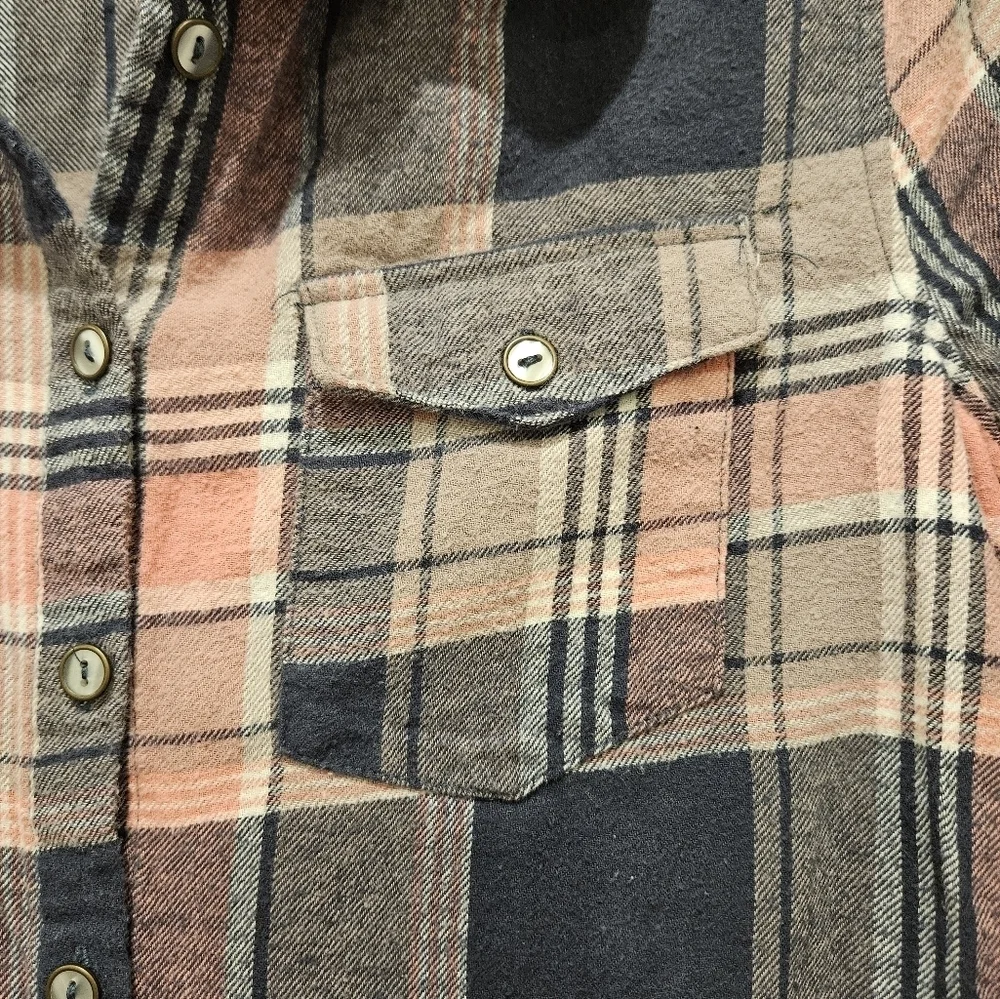 Woman's Rue 21 Navy and pink plaid flannel button down